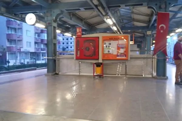 Metro İstasyonu - Resim 6