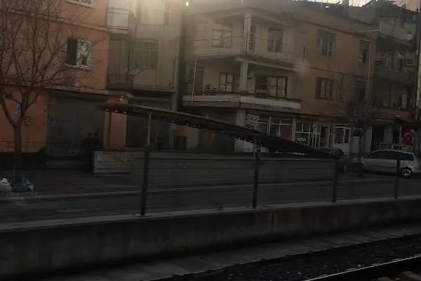Metro İstasyonu - Resim 15