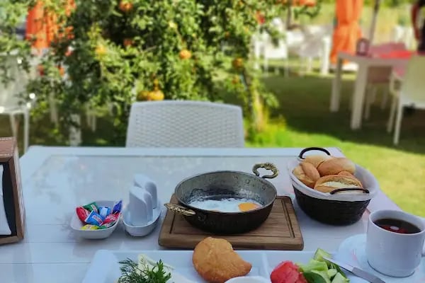 PORT 35 GARDEN - Resim 5