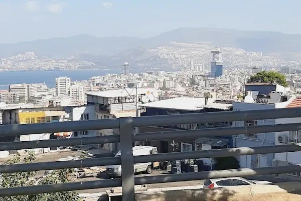 Konak Belediyesi Selahattin Akçiçek Kültür Merkezi - Resim 19