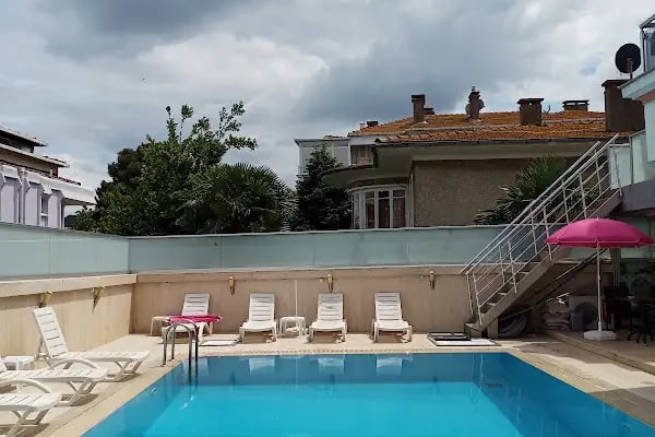 Büyükada Görkemli Hotel&Cafe - Resim 3
