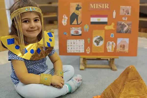 Minik Adalılar Çarşı Şube - Resim 3