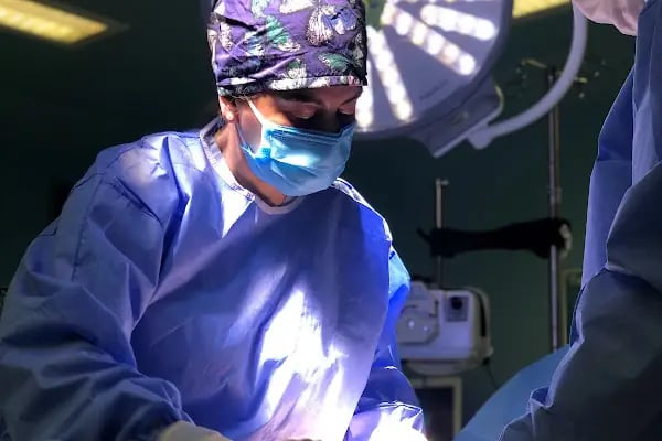 Op. Dr. Arzu Türkseven Topaçoğlu, Plastik Rekonstrüktif Ve Estetik Cerrahi - Resim 3