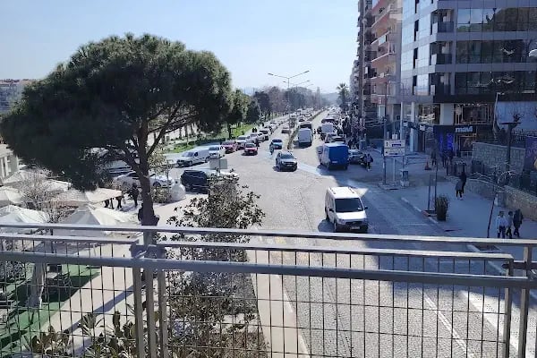Bergama Çamlipark - Resim 3