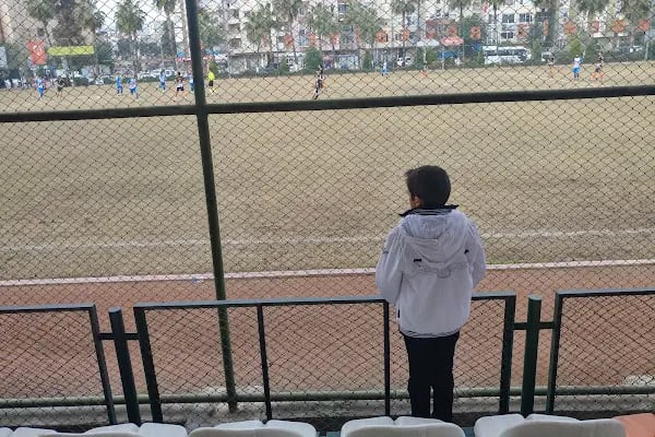 Seyfi Ali Türkoğlu - Şafak Erdur Futbol Sahası (Akdeniz Belediyesi) - Resim 19