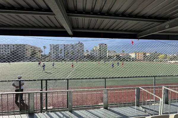 Seyfi Ali Türkoğlu - Şafak Erdur Futbol Sahası (Akdeniz Belediyesi) - Resim 10