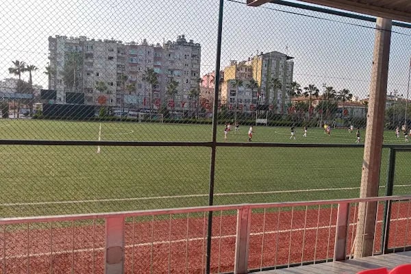 Seyfi Ali Türkoğlu - Şafak Erdur Futbol Sahası (Akdeniz Belediyesi) - Resim 1