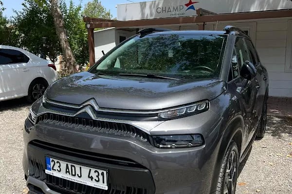 CHAMP Rent a Car - Resim 11