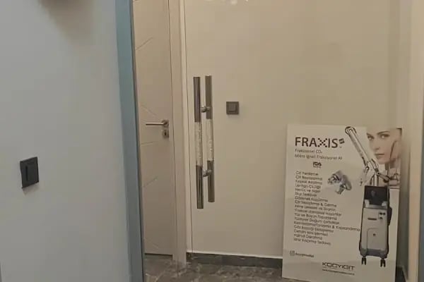 Uzm.dr.Nejla Dinçer dermatoloji ve cinsel yol ile bulaşan hastalıklar uzmanı - Resim 5