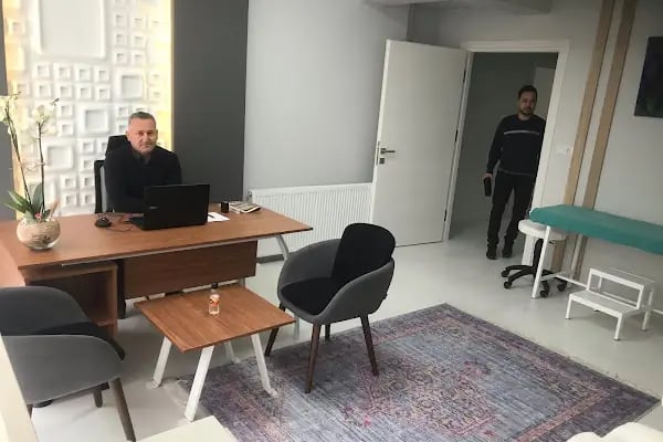 Dr. Akif Emre Nuroğlu - Resim 6