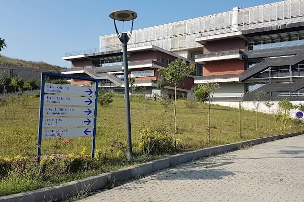 İstanbul Medeniyet Üniversitesi Orhanlı Yerleşkesi - Resim 7