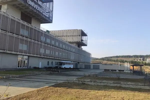 İstanbul Medeniyet Üniversitesi Orhanlı Yerleşkesi - Resim 15