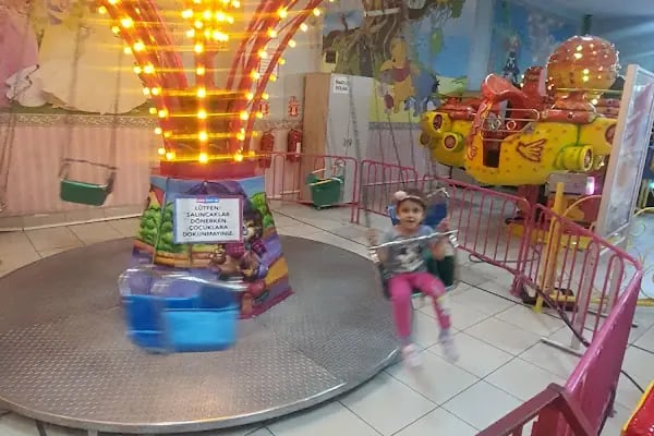 Özdilek İzmir AVM - Resim 12