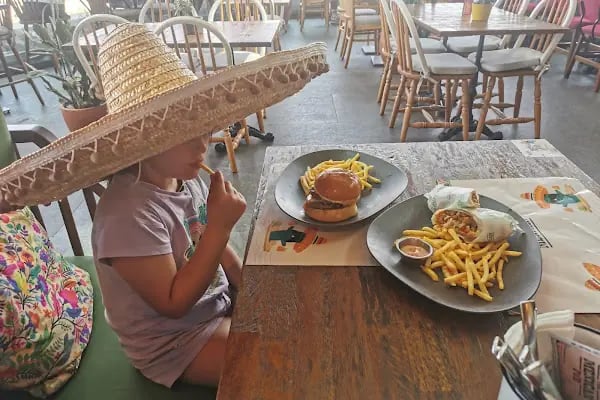 The Mexican Pub - Resim 7