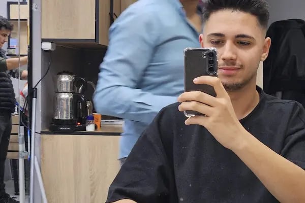 Oğuzhan Korkmaz Hair Style Görükle berber - Resim 16