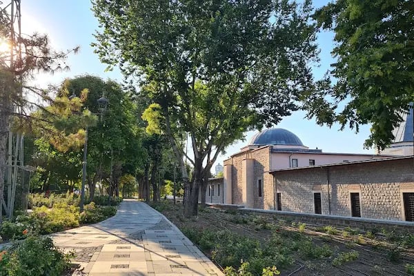 Alaaddin Tepesi Parkı - Resim 15