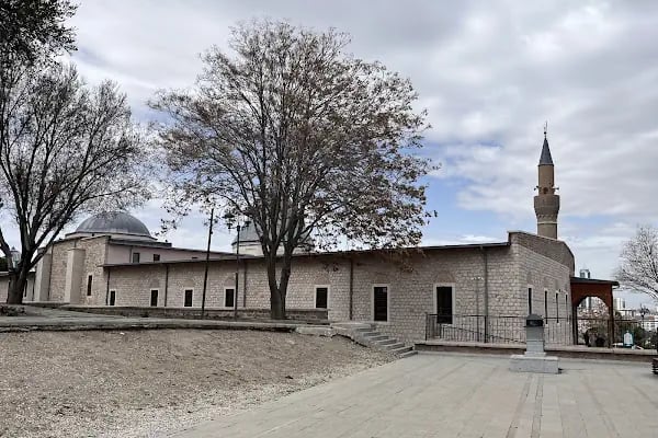 Alaaddin Tepesi Parkı - Resim 6