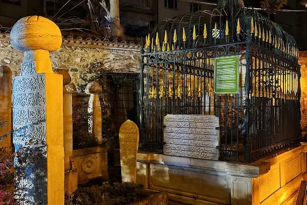 İsmail Hakkı Bursevi Türbesi - Resim 9
