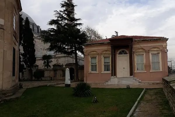 Şehzadeler Türbesi - Resim 4