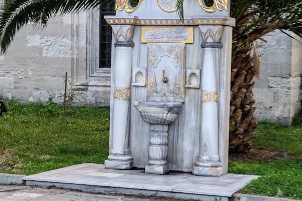 Şehzadeler Türbesi - Resim 20