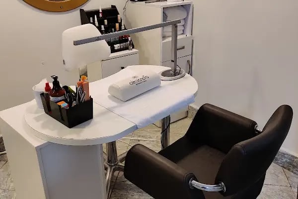 Can "Salon de Coiffure" Women - Men - Resim 4