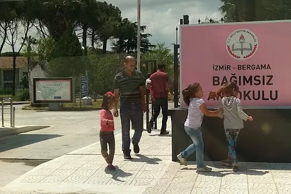 Dokuz Eylül Üniversitesi Bergama Meslek Yüksekokulu - Resim 6