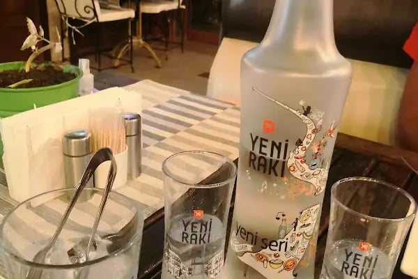 Cafe İstanbul - Resim 13