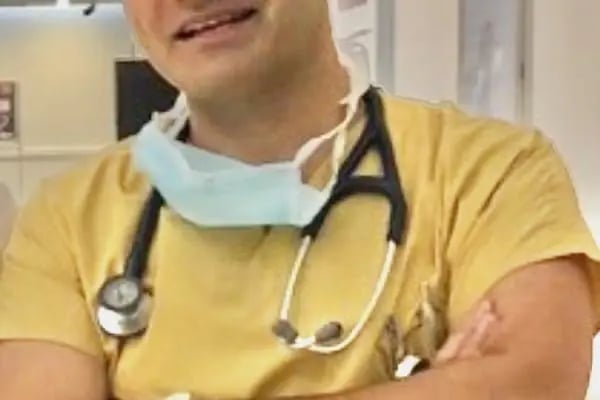 Op. Dr. Yasemin Yarar Kıvrak - Resim 3