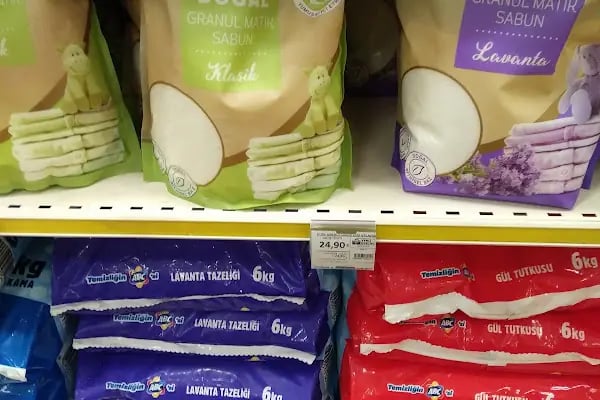 Yonca Alışveriş Merkezi Başak Mağazası - Resim 9