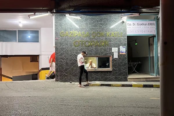 Gazi Paşa Çok Katlı Otopark - Resim 2