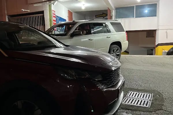 Gazi Paşa Çok Katlı Otopark - Resim 18