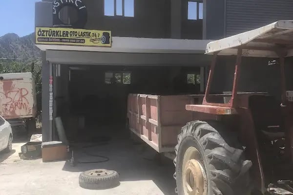 Öztürkler Oto Lastik - Resim 14