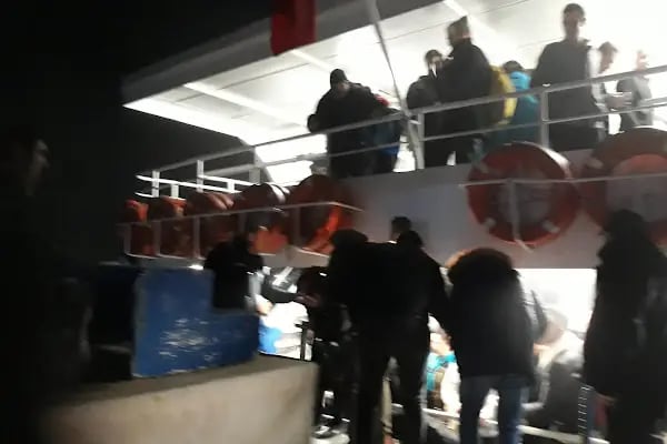 Kaşık Adası Sahili - Resim 16