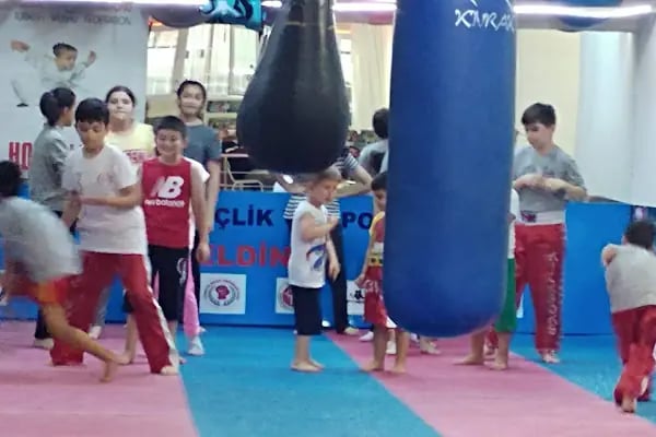 Öz-Er Gençlik Ve Spor Kulübü - Resim 12