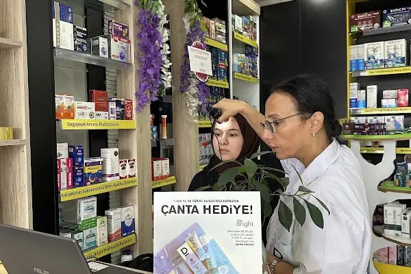 Çağla Eczanesi (pharmacy-АПТЕКА- صيدلية - داروخانه ) - Resim 5
