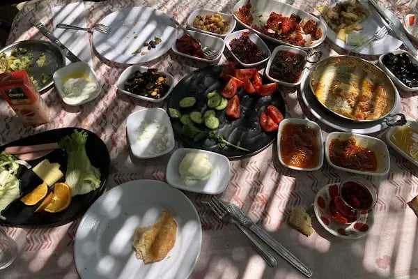 Şah Kahvaltı Ve Gözleme Salonu Seyhan Bacının Yeri - Resim 4