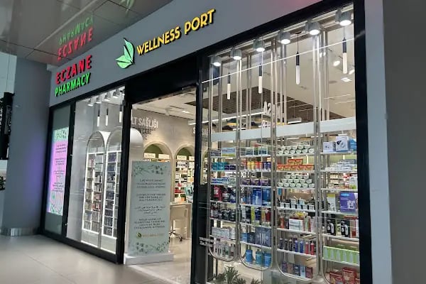 Istanbul Airport Pharmacy Wellness Port Eczanesi - Resim 12