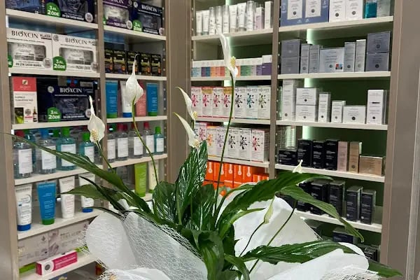 Istanbul Airport Pharmacy Wellness Port Eczanesi - Resim 3