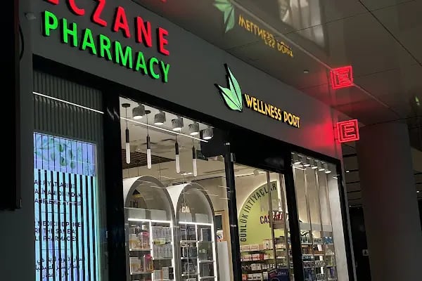 Istanbul Airport Pharmacy Wellness Port Eczanesi - Resim 10