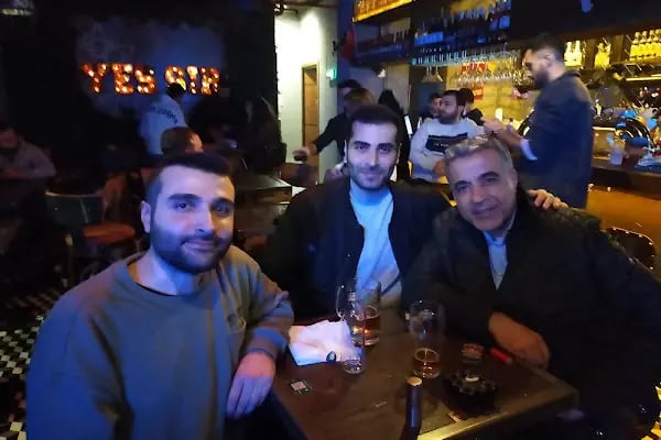 Sir Winston Pub Balçova - Resim 17