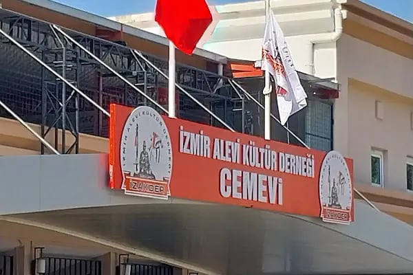 Yamanlar Cem Evi (İzmir Alevi Kultur Dernegi Ve Cem Evi) - Resim 9