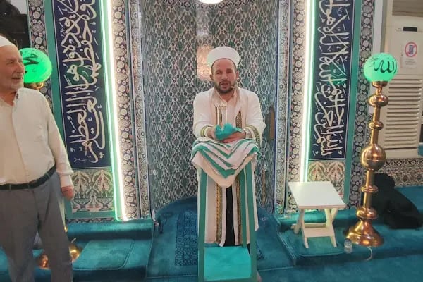 Çinili Yeni Cami - Resim 12