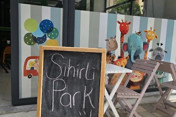 Sihirli Park Kapalı Oyun Alanı ve Cafe - Resim 1