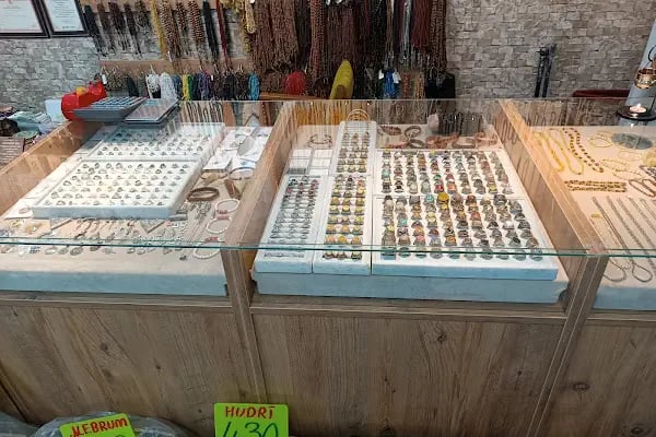 İkra Hediyelik Ve Hac Pazarı - Resim 9