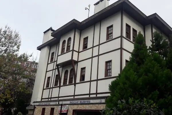 Ertuğrul Gazi Parkı Ve Sosyal Tesisleri - Resim 4