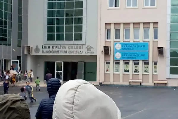 İBB Evliya Çelebi İlk/Ortaokulu - Resim 10