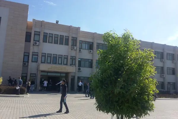Sosyal Bilimler Meslek Yüksekokulu - Resim 16