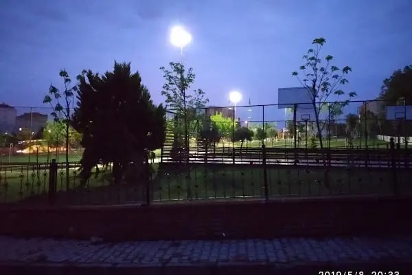 Esat Gülemek Parkı - Resim 16
