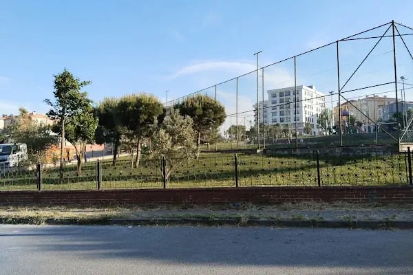 Esat Gülemek Parkı - Resim 20