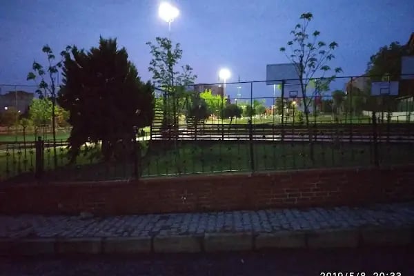 Esat Gülemek Parkı - Resim 15